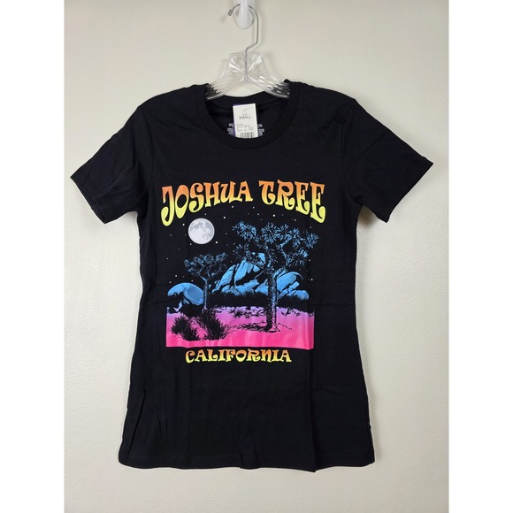 Tops - Joshua Tree‎ Shirt Womens Small Black California Desert Graphic Tee T-Shirt Park
